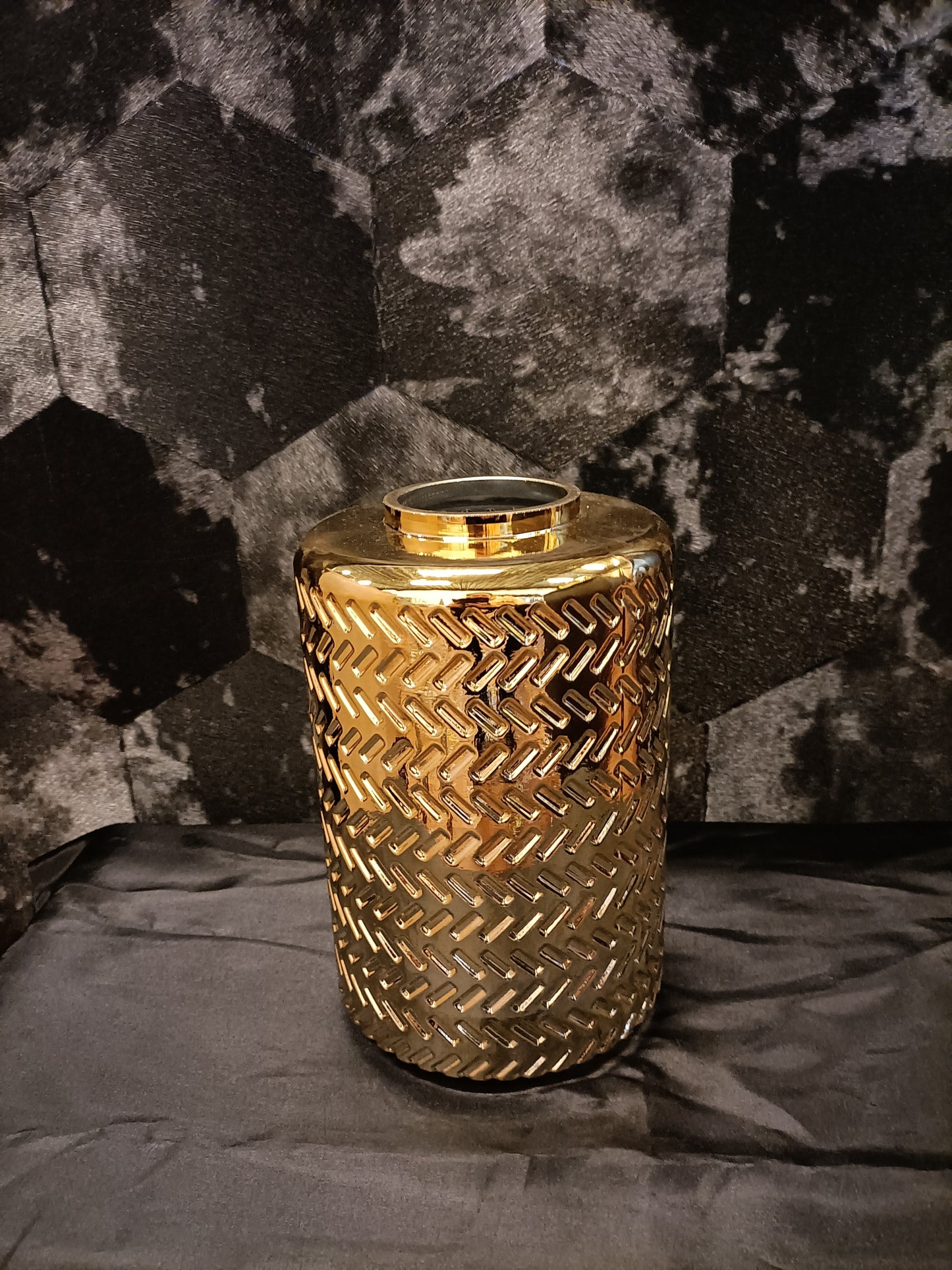 Vaas Lilou Goud 16 X 25 CM